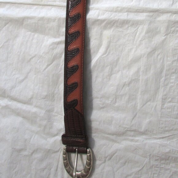 Unique TUNDRA Italian Leather Belt With Silver-Tone Tip & Buckle Size 38 - Picture 6 of 7